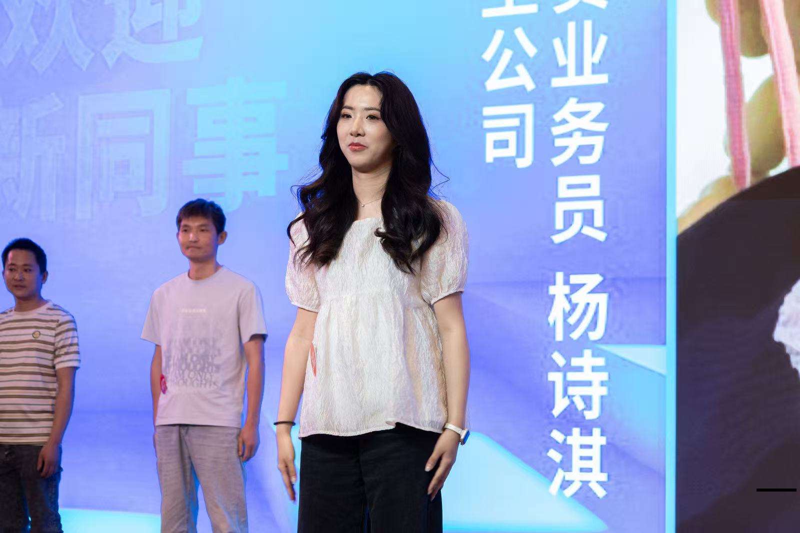 019244be2111fcf3abf1e45542f92ef3.jpg